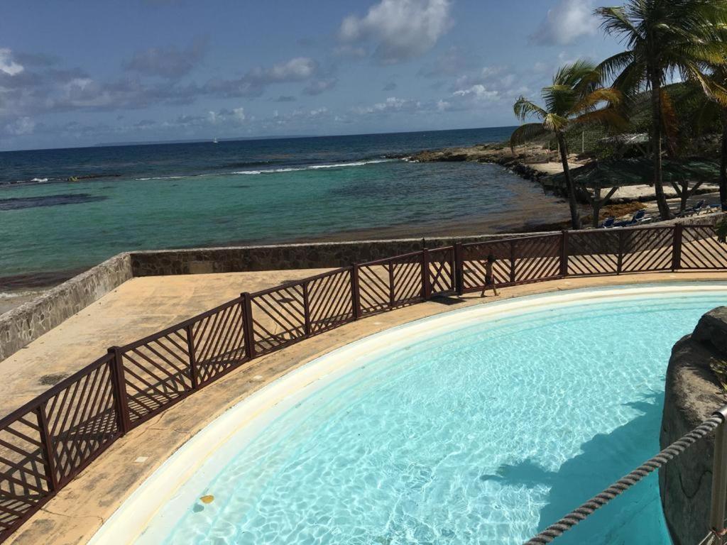 Studio Vue Mer Piscine Plage Kaz Punch Manganao Chez Julie Saint-Francois  Bagian luar foto